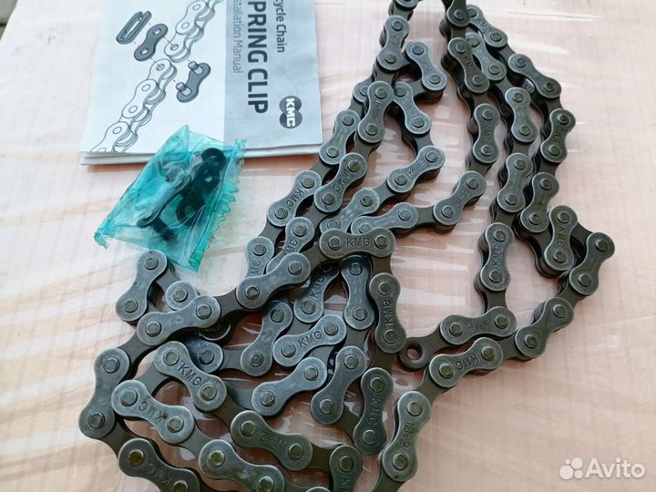 BMX цепь KMC, седло Pivotal