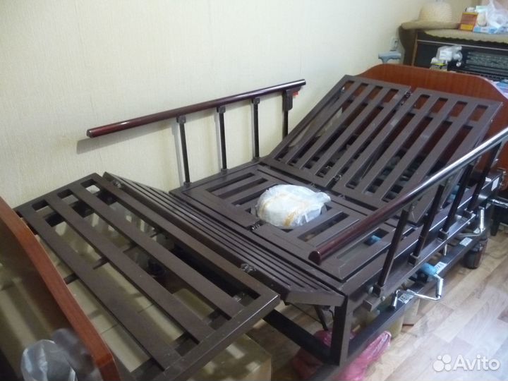 Медицинская кровать бу