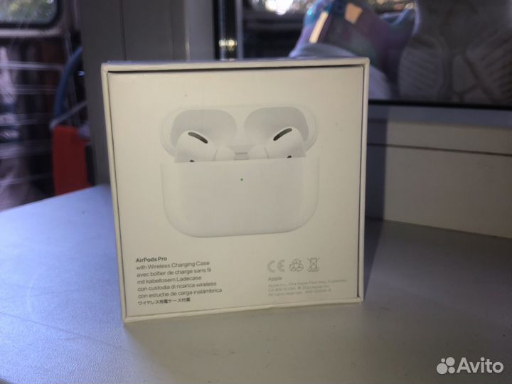 Беспроводные наушники airpods pro