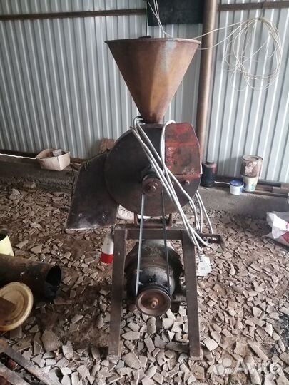 Продам мельницу