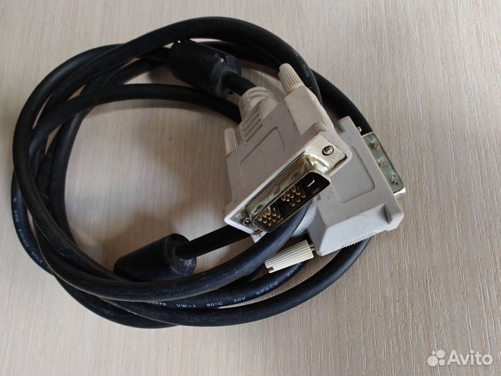 Кабель DVI