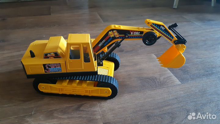 Экскаватор детский