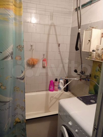 2-к. квартира, 56 м², 1/3 эт.