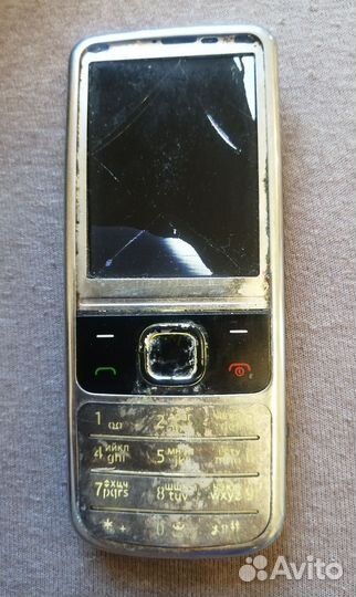 Nokia 6700 Classic