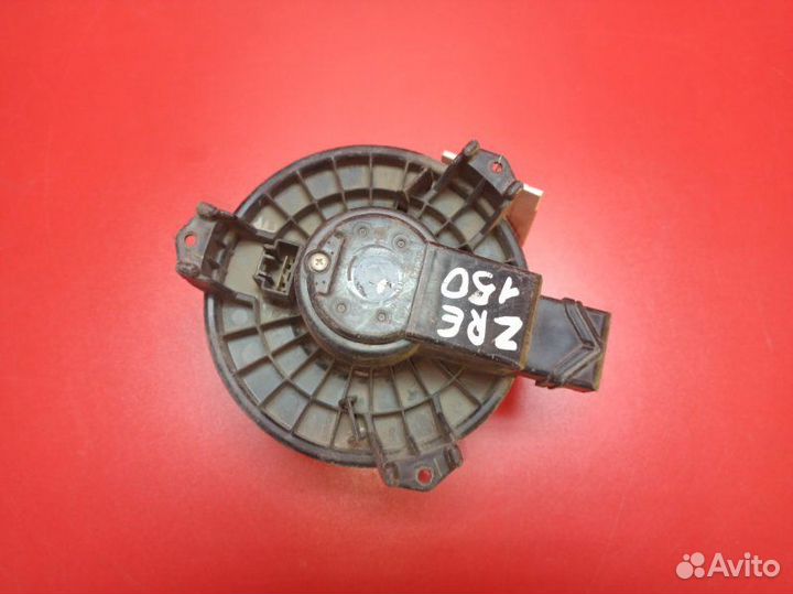 Мотор печки Toyota Corolla ZRE151 1ZR-FE 2006-2012