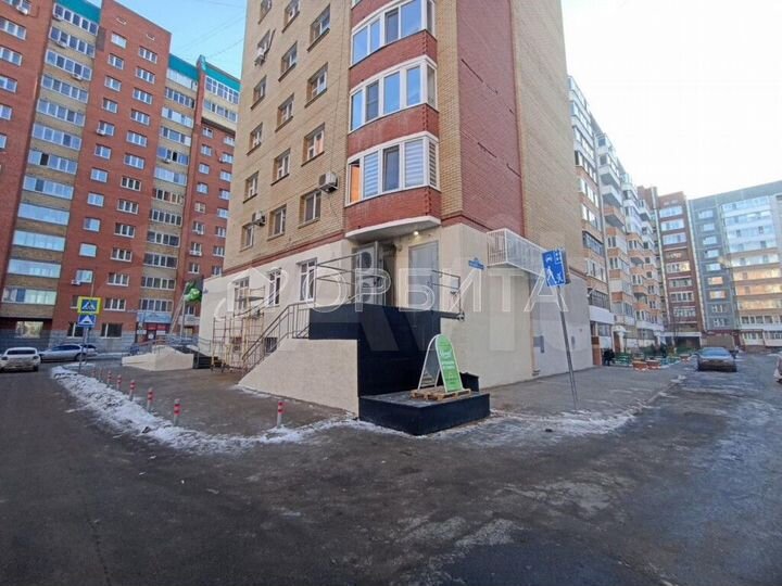 Продам помещение свободного назначения, 243.6 м²