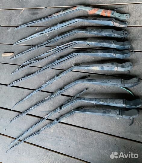 Щетка стеклоочистителя HD72/78 Майти Дэу Новус