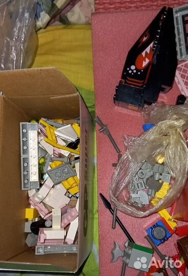 Продаю остатки лего. (не оригинал)