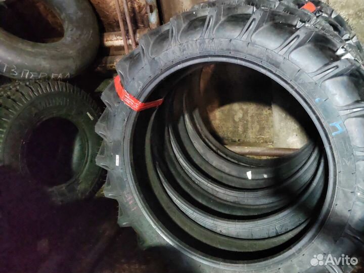 Accelera Accelera 9.5/5 R32 88B