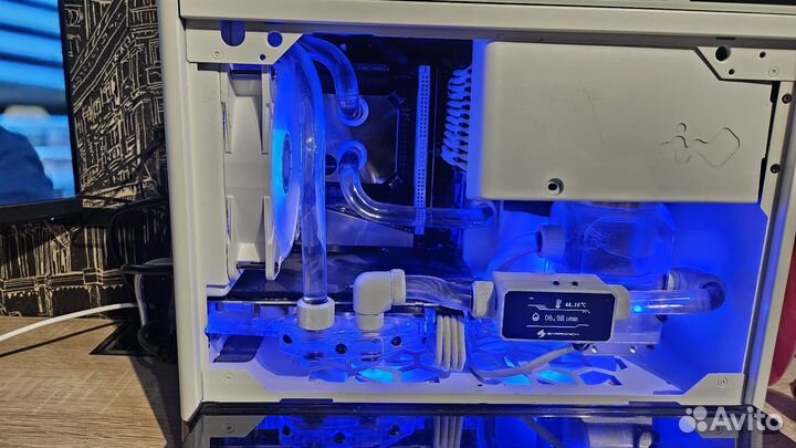 Кастомный пк в корпусе InWin A1 Plus