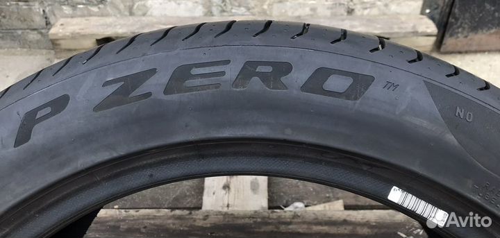 Pirelli P Zero 305/40 R20