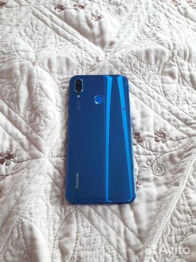 HUAWEI P20 Lite, 4/64 ГБ