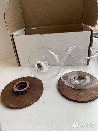 Бокалы для коньяка без ножек на подставках