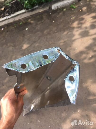 Бампер волга 24 задний