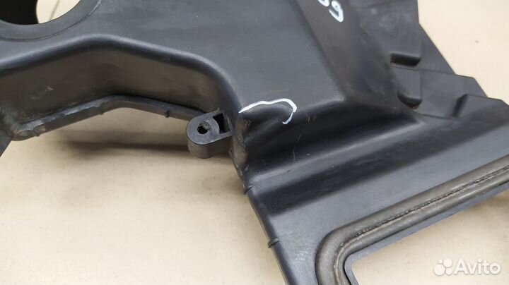 Крышка блока предохранителей A6 C6,4F 2005-2011