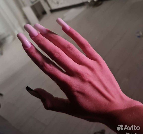 Мастер маникюра