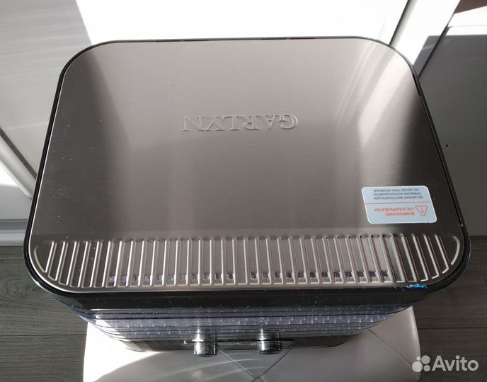 Сушилка для овощей и фруктов garlyn D-11