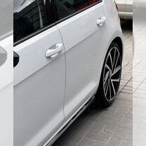 Volkswagen Golf R 2.0 AMT, 2019, 80 500 км, с пробегом, цена 3 450 000 руб.