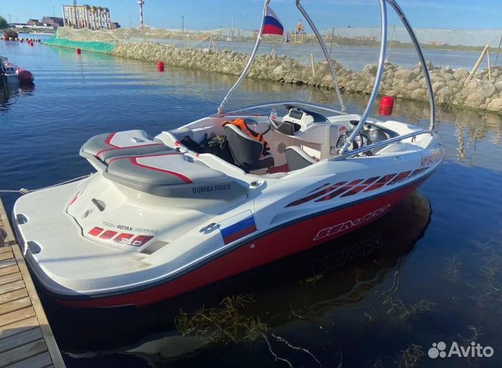 Катер BRP Sea-Doo Speedster 200