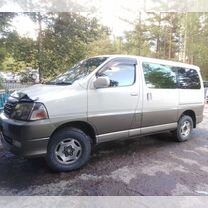 Toyota Grand Hiace 3.0 AT, 2002, 302 248 км, с пробегом, цена 1 600 000 руб.