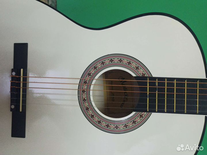 Классическая гитара