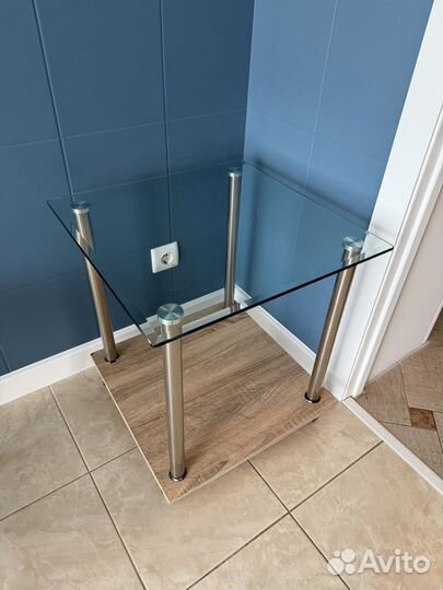 Журнальный столик б/у