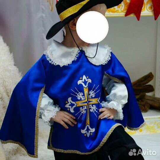 Карнавальный костюм мушкетера