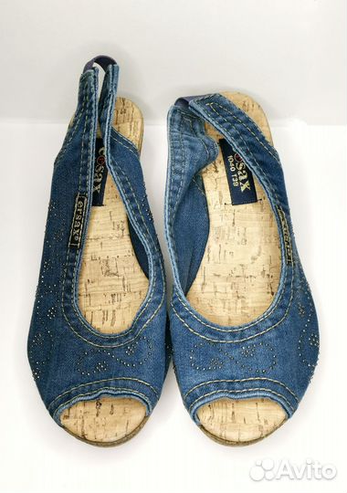 Босоножки на танкетке Ersax 37-38