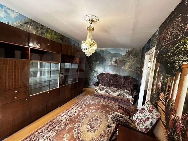 3-к. квартира, 42 м², 5/5 эт.