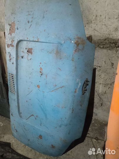 Передний капот нива