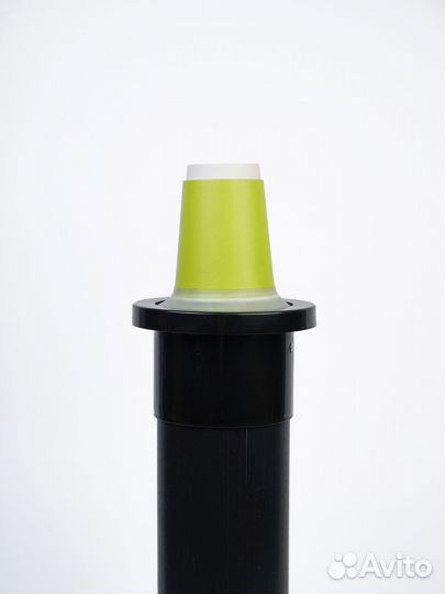 Диспенсер для стаканов кофе