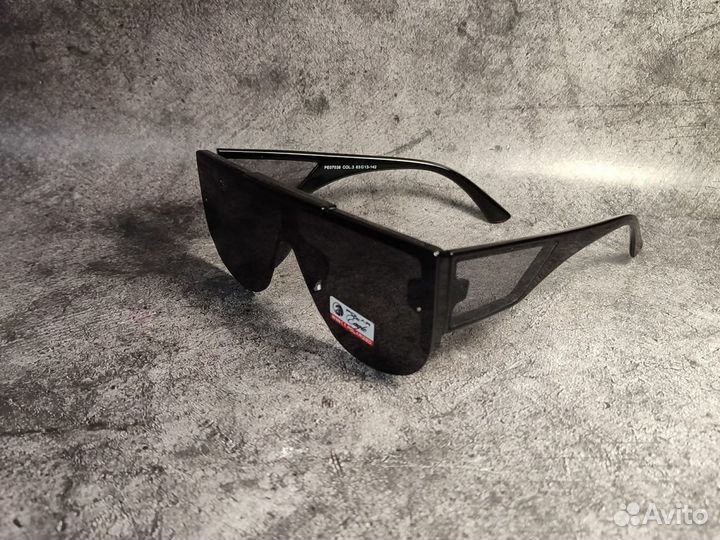 Солнцезащитные очки с поляризацией облегчëнные
