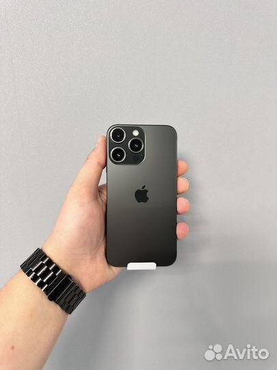 iPhone xr в корпусе 15 pro 128 gb
