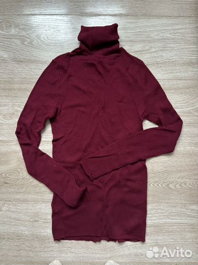 Водолазка из тонкой шерсти Uniqlo s бордо