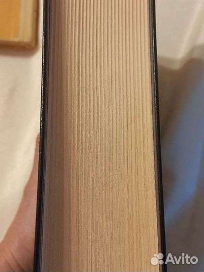 Книги разные жанры