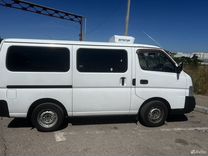 Nissan Caravan 3.0 AT, 2003, 270 000 км, с пробегом, цена 950 000 руб.