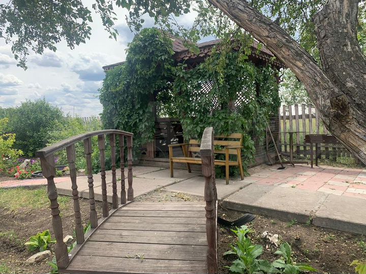 Дом 64 м² на участке 8 сот.