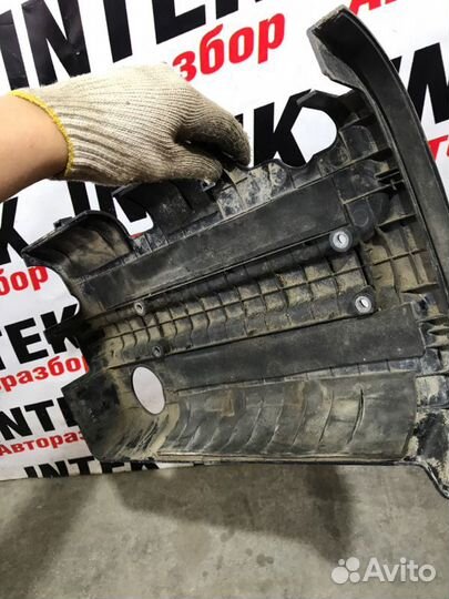 Накладка двигателя Daewoo Nexia