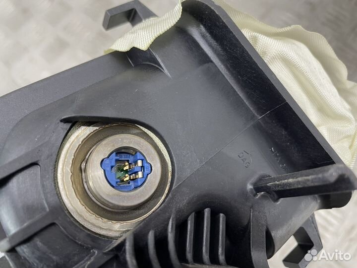 Подушка безопасности пассажир renault Master 2010