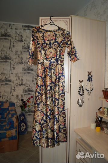 Продаю платье