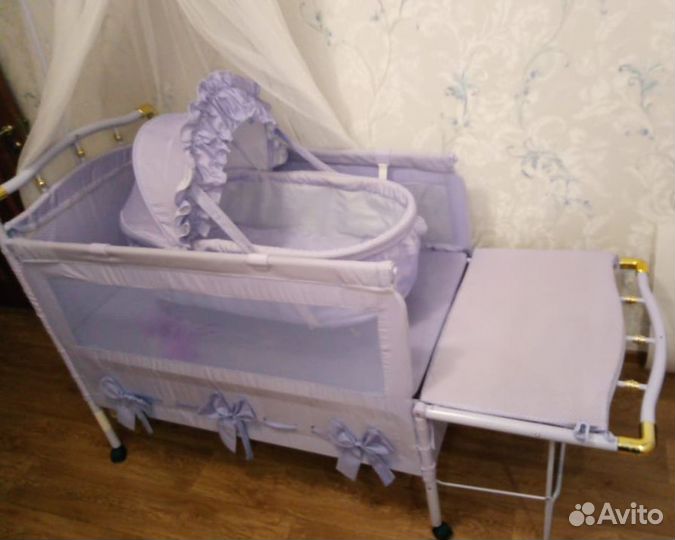 Детская кроватка