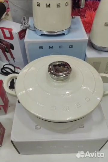 Тостер Smeg чайник Smeg кастрюля