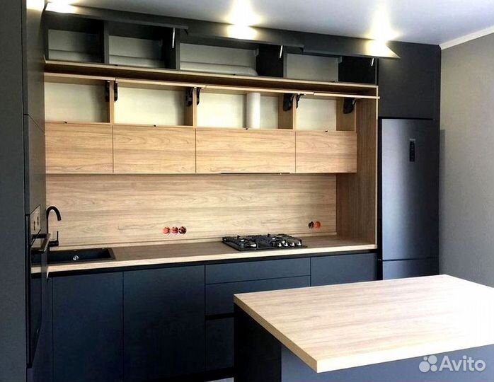 Кухня угловая на заказ.мдф фасады.Остров