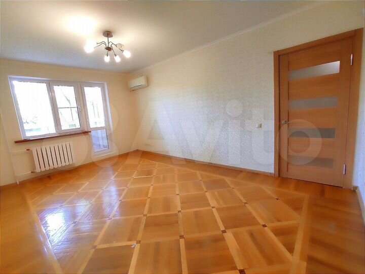 4-к. квартира, 77,6 м², 2/5 эт.