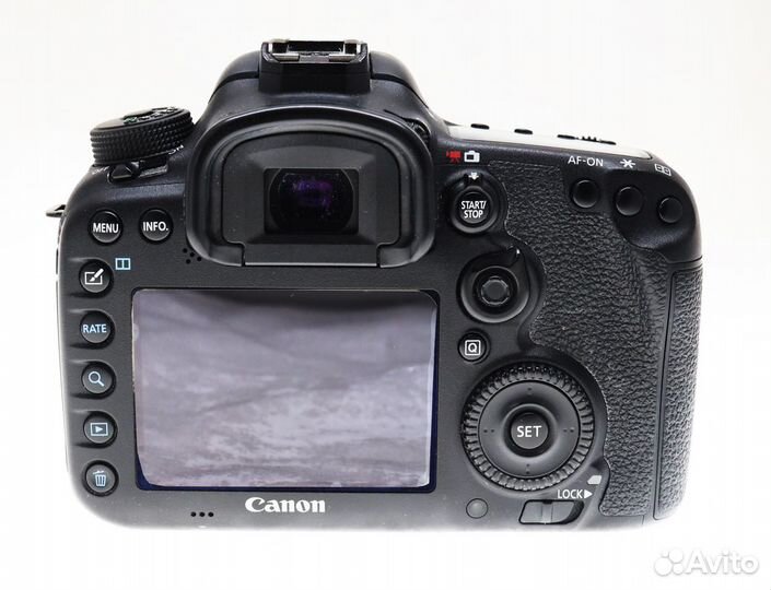 Фотоаппарат Canon EOS 7D Mark II body