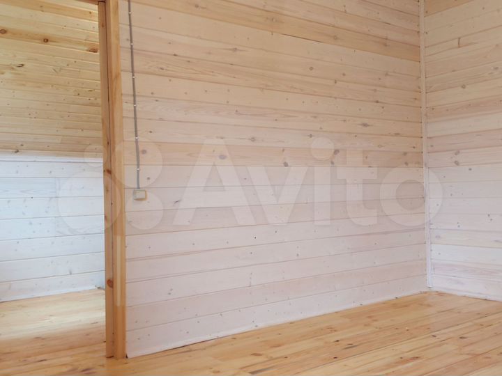 Дом 95 м² на участке 5 сот.