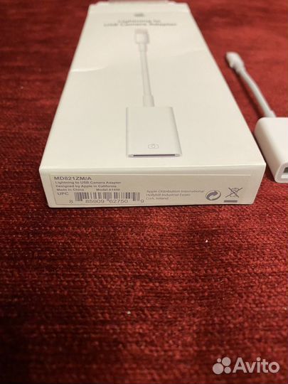 Apple Lightning to USB Camera Adapter MD821ZM/A