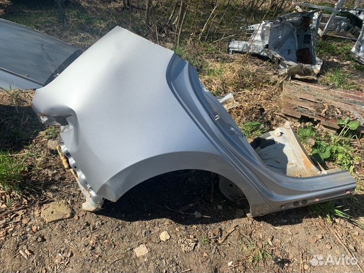 Крыло заднее правое Mazda 3Bp хетчбек 5D бензин