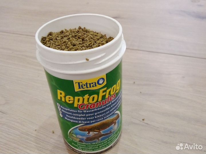 Корм для тритонов и лягушек