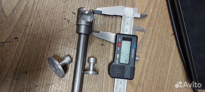 Обратный молоток для рихтовки металла